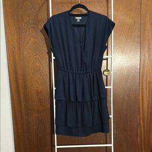 EUC Point Sur Navy Tiered V-neck Dress sz 4 cap sleeve elastic waist snap close